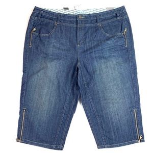 🌺 3/$20 Lane Bryant Venezia Cropped Jeans 24W